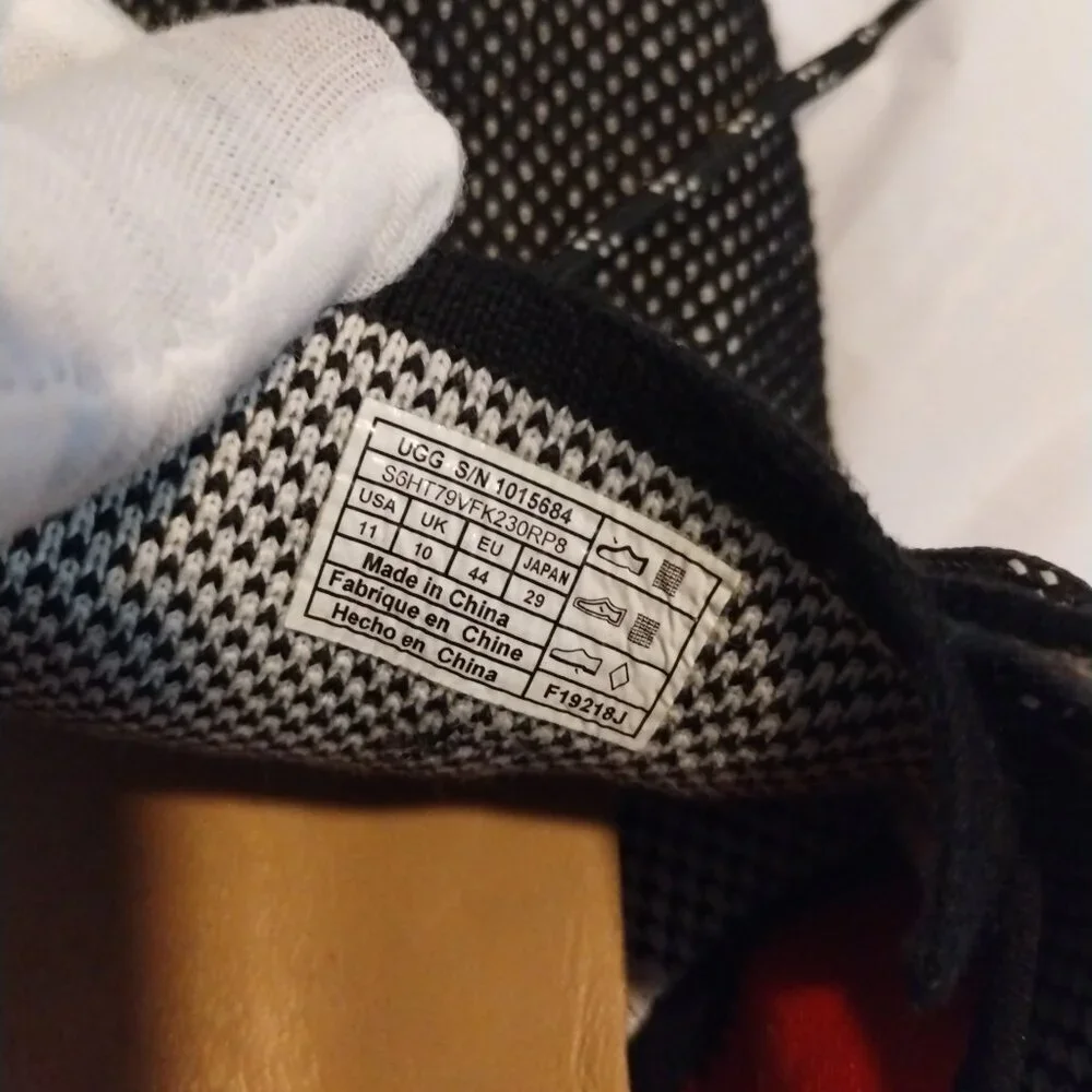 UGG Men's Feli Hyperweave‎ Sneakers Shoes Size 11 Black Casual Lace Up